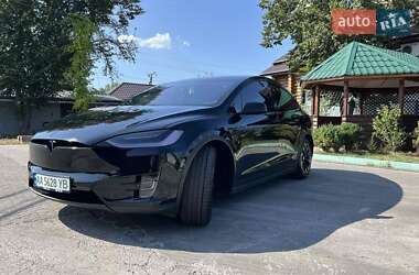 Tesla Model X  2020