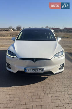 Tesla Model X  2018