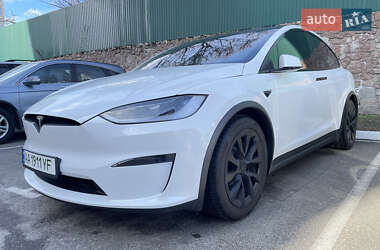 Tesla Model X  2023