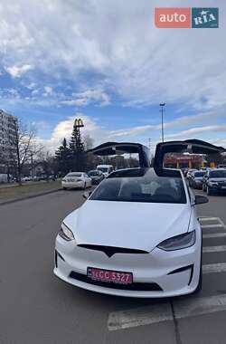 Tesla Model X  2023