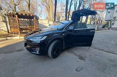Tesla Model X  2018