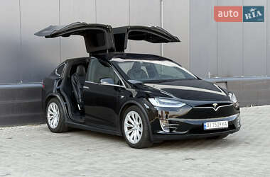 Tesla Model X  2019
