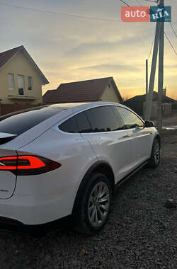 Tesla Model X  2016