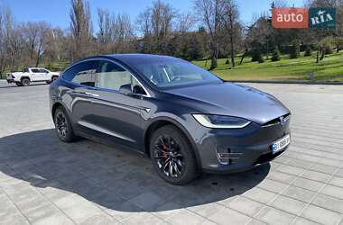 Tesla Model X  2018