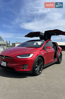 Tesla Model X 2020