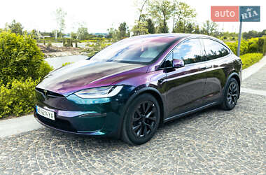 Tesla Model X  2024
