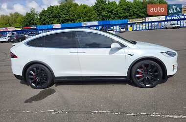 Tesla Model X 2018