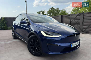 Tesla Model X  2022