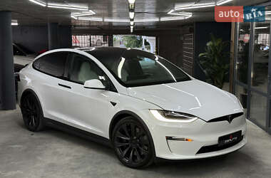 Tesla Model X  2022