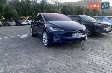 Tesla Model X  2017
