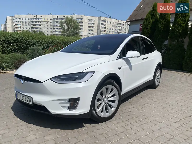 Tesla Model X
