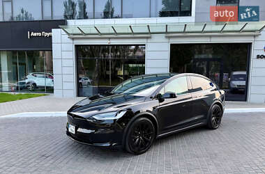 Tesla Model X  2022