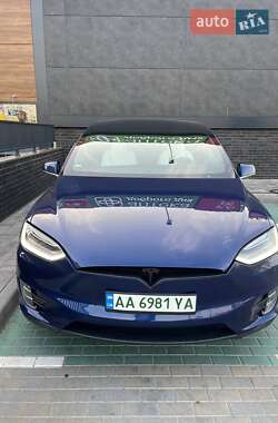 Tesla Model X  2016