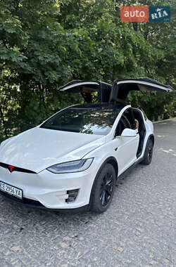 Tesla Model X  2016