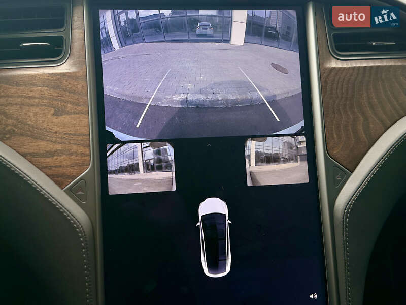 Позашляховик / Кросовер Tesla Model X 2019 в Харкові