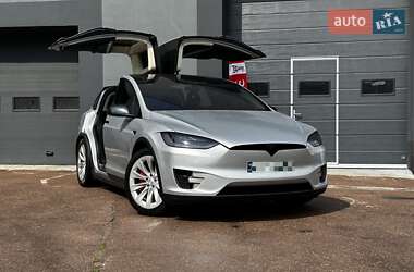 Tesla Model X  2016