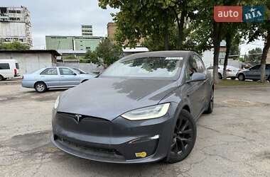 Tesla Model X 2022