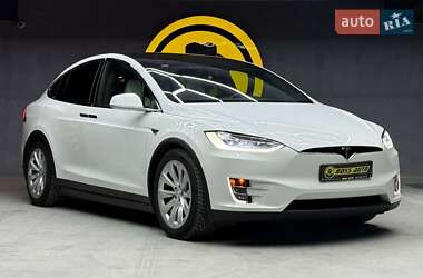 Tesla Model X  2017