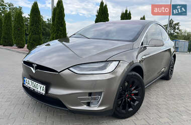 Tesla Model X  2016