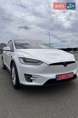 Tesla Model X  2017