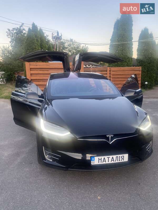 Tesla Model X