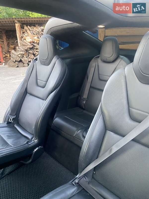 Позашляховик / Кросовер Tesla Model X 2016 в Вінниці фото 9 Позашляховик / Кросовер Tesla Model X 2016 в Вінниці