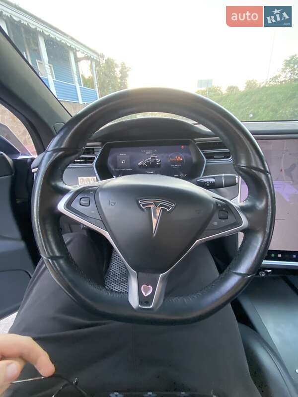 Позашляховик / Кросовер Tesla Model X 2016 в Вінниці фото 14 Позашляховик / Кросовер Tesla Model X 2016 в Вінниці