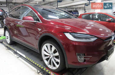 Tesla Model X  2016
