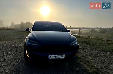 Tesla Model X  2018