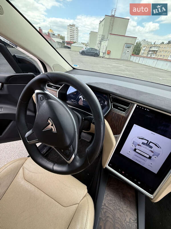 Внедорожник / Кроссовер Tesla Model X 2016 в Виннице фото 23 Внедорожник / Кроссовер Tesla Model X 2016 в Виннице
