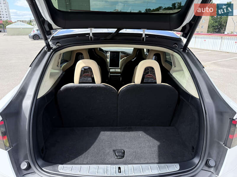 Внедорожник / Кроссовер Tesla Model X 2016 в Виннице фото 31 Внедорожник / Кроссовер Tesla Model X 2016 в Виннице