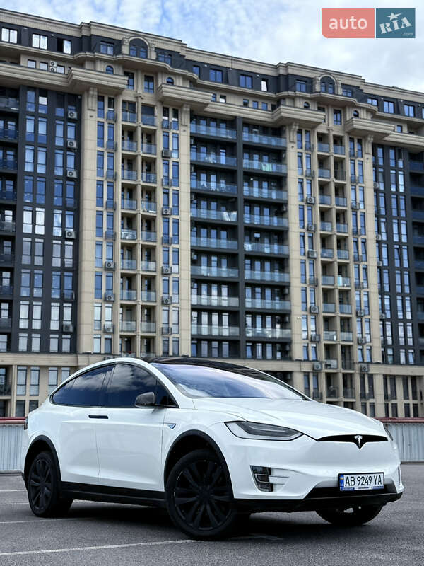 Внедорожник / Кроссовер Tesla Model X 2016 в Виннице фото 6 Внедорожник / Кроссовер Tesla Model X 2016 в Виннице