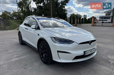 Tesla Model X  2023