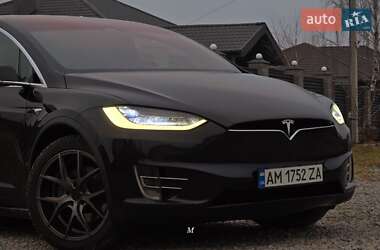 Tesla Model X  2017