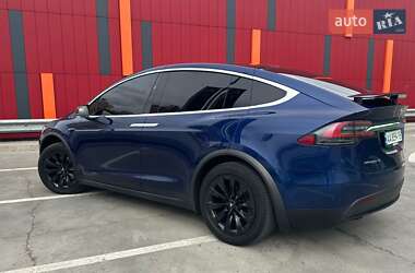 Tesla Model X  2017
