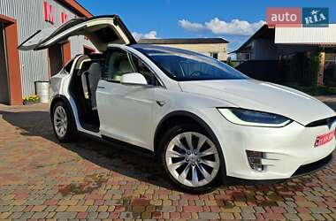 Tesla Model X  2018