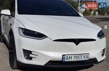 Tesla Model X  2019