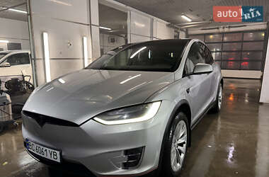 Tesla Model X  2017