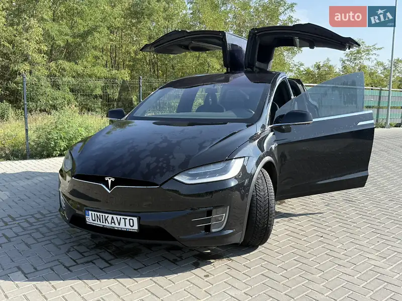 Tesla Model X