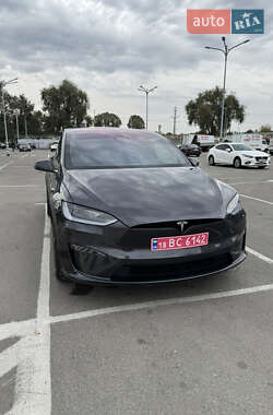 Tesla Model X  2024