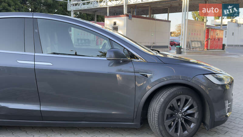 Позашляховик / Кросовер Tesla Model X 2018 в Вінниці фото 15 Позашляховик / Кросовер Tesla Model X 2018 в Вінниці