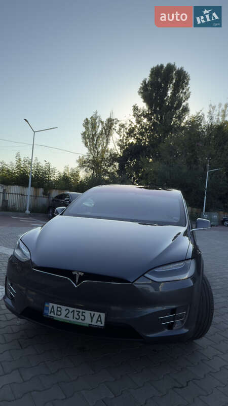 Позашляховик / Кросовер Tesla Model X 2018 в Вінниці фото 18 Позашляховик / Кросовер Tesla Model X 2018 в Вінниці