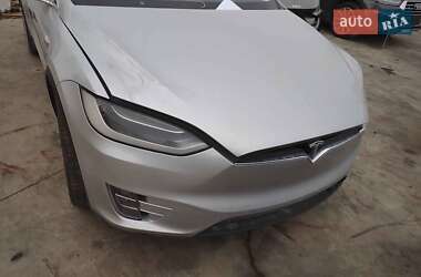 Tesla Model X  2018