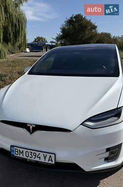 Tesla Model X  2020