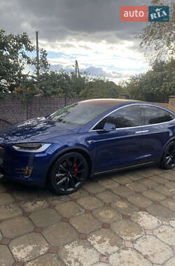Tesla Model X  2017