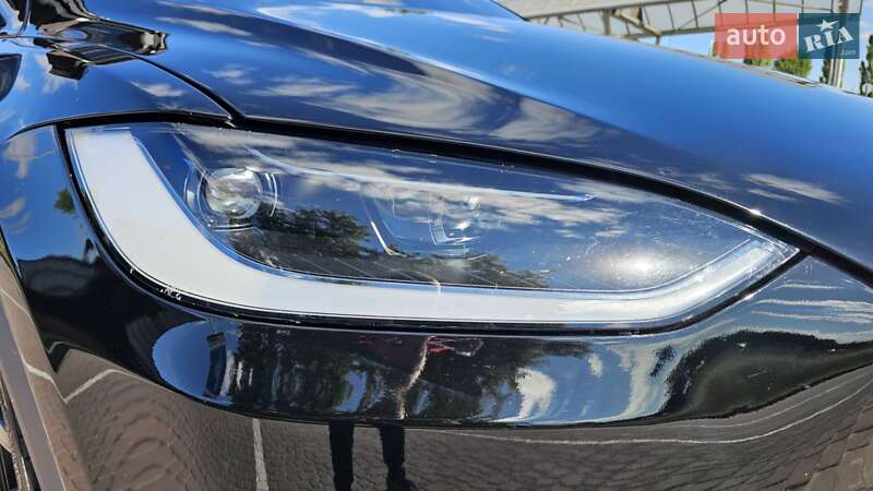 Внедорожник / Кроссовер Tesla Model X 2023 в Днепре
