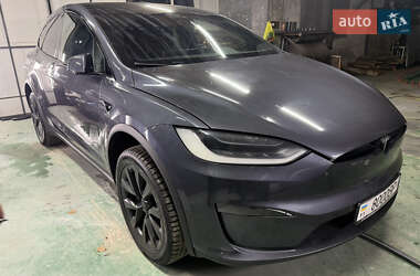 Tesla Model X  2022