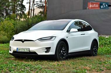 Tesla Model X  2016
