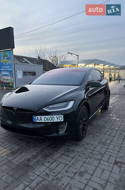 Tesla Model X  2017