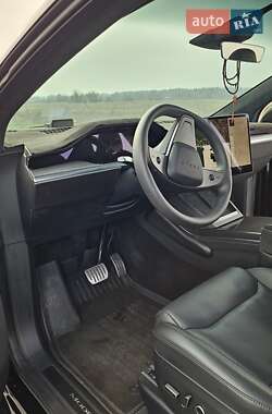 Позашляховик / Кросовер Tesla Model X 2023 в Дніпрі